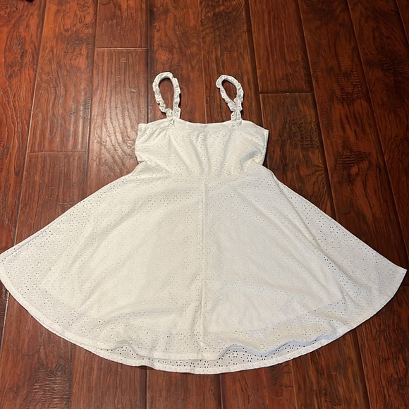 Cute summer dress - Picture 2 of 5